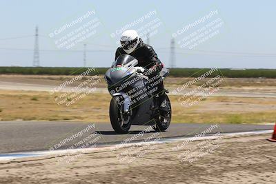 media/Jun-15-2025-Lets Ride (Sun) [[cf46f230ea]]/B Group/1220pm (Wheelie Bump)/